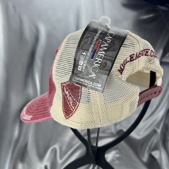 MHL Marley Hockey League Bears Trucker Cap Hat Snapback Mesh Red Cream Logo OSFM - Picture 8 of 12